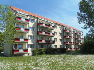 Sanierte 3-R.-Whg. mit Balkon, Bad mit W und D in ruhiger Lage