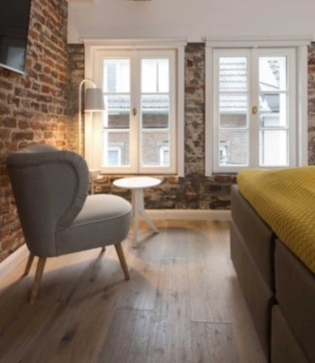 Haus / Boardinghouse plus Ladenlokal