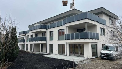 Erstbezug! Großzügige 4 1/2 Zimmer Neubauwohnung mit großem Süd-Balkon