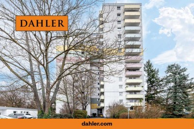 !!! RESERVIERT !!! WOHNEN ÜBER DEN DÄCHERN VON FÜRTH
GROSSE 3-ZIMMER-WOHNUNG