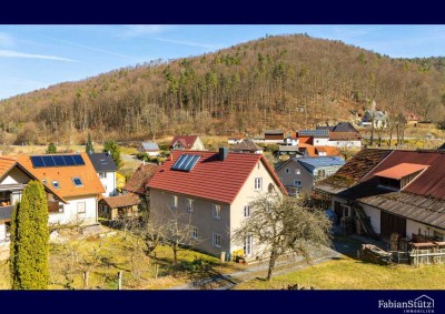 Exklusives Anwesen auf 23.000 m²! Saniertes EFH mit Bauplatz  in idyllischer Lage