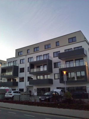 Hochwertige, helle 2-Zimmer-Wohnung mit Balkon in zentraler Lage von Gießen