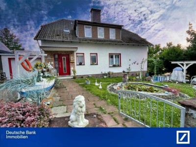 Beeindruckendes Zweifamilienhaus mit vielfältigen Nutzungsmöglichkeiten in Bad Pyrmont