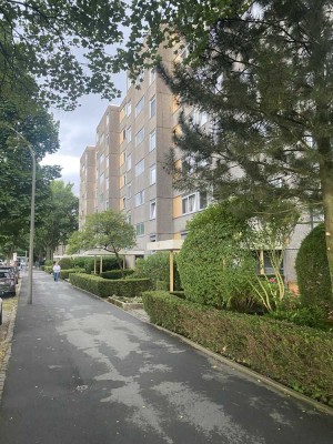 Frisch renovierte 3-Zimmer-Wohnung mit Balkon -  Dortmund Brackel
