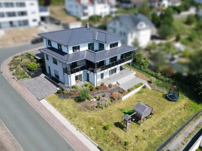 Loftstyle Architektenhaus mit Stil und Schlossblick
