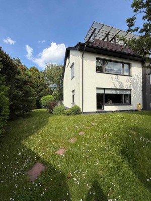 IKS-Bezugsfreie Gartenwohnung im Malerviertel in Köln-Rodenkirchen