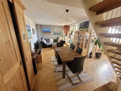 Zentrale 3-Zimmer Maisonette-DG-Wohnung mit Dachterrasse