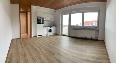 Moderne und helle 1-Zimmer-Wohnung mit Balkon und EBK in Ludwigshafen-Friesenheim
