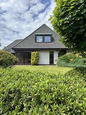 Ein Traum für Ihre Familie oder Mehrgenerationen / hochwertiges Architektenhaus am Naturschutzgebiet