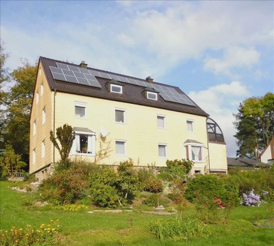 Investitionsobjekt: Mehrfamilienhaus mit nachhaltiger Ausstattung und großem Garten