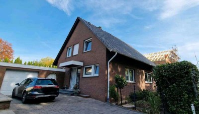 Großzügiges Einfamilienhaus in guter Lage von Herford. Traumhafte Terrasse und schöner Garten!