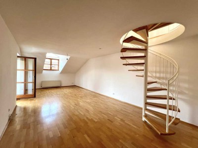 Großzügige Wohnung auf 2 Ebenen