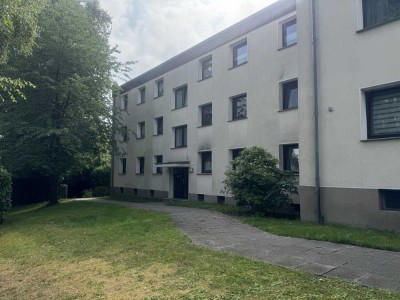Gepflegte 3,5-Zimmer-Wohnung mit Balkon in Bochum Wattenscheid Westenfeld