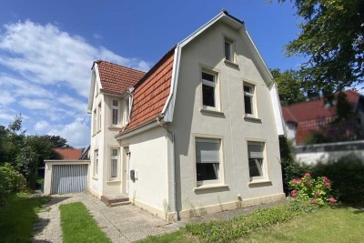 Jugendstil trifft Neubaupotenzial mit zentralem Bauplatz