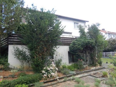 Zentrumsnahes und ruhig gelegenes Wohnhaus in Aalen mit schöner Aussicht