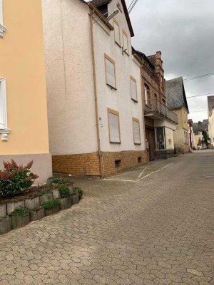 2 Familienhaus mit viel Potenzial