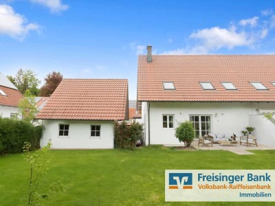 Ihr Familienglück beginnt hier – Doppelhaushälfte mit Garten und viel Raum zum Leben in Buch a. E.