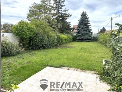 "Eckgrundstück - Haus/Bungalow mit schönem Garten!"