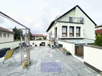 WOHNUNGSPAKET: 2 WOHNUNGEN VERBUNDEN FÜR DIE GROSSE FAMILIE-DOPPELGARAGE - GARTEN -DACHTERRASSE