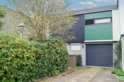 Gepflegtes 5-Zi.-Zuhause mit Garten, Garage und 2 Freistellplätzen in Delmenhorst