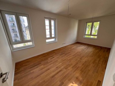 Weißensee: ERSTBEZUG im EIGENEN TOWNHOUSE - 2025: 4-Zi, 3 Etagen, TERRASSE + GARTEN