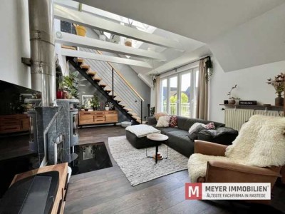 Jugendstil trifft Lifestyle - außergewöhnliche Dachgeschosswohnung in Toplage von Rastede (Obj.-Nr.:
