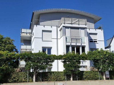 Hübsche Erdgeschosswohnung mit kleinem Garten