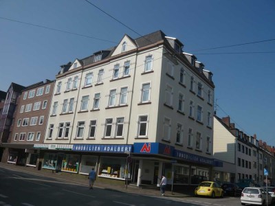 Schöne 3 Zimmer Wohnung in Gründerzeithaus in Bremerhaven