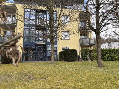 Maisonette-Wohnung mit zwei Zimmern sowie Balkon und Terrasse in Göttingen