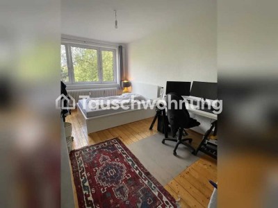 Tauschwohnung: Zwei Zimmer Wohnung mit Balkon und Keller mitten in Eimsbütt