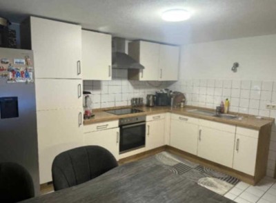 Attraktive 2-Zimmer Wohnung, 1. OG, in Düsseldorf-Gravelottestraße