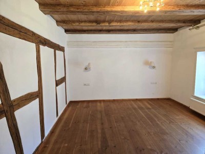 Romntische 5-Zimmer-Wohnung mit gehobener Innenausstattung in Weidenthal