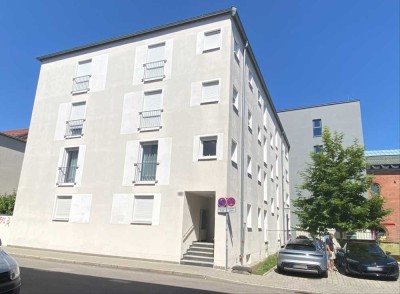 Moderne Wohnung im 1. Obergeschoss mit Aufzug im Zentrum von Ingolstadt mit Tiefgaragenstellplatz