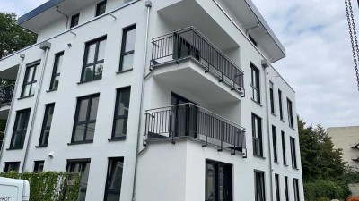 Moderne 2-Zimmer-Wohnung mit gehobener Ausstattung in Top-Lage direkt an den Werregärten