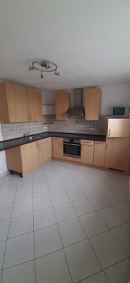 Ansprechende 2-Zimmer-Erdgeschosswohnung mit EBK in Niedernhausen,Ideal für Singles und Nichtraucher
