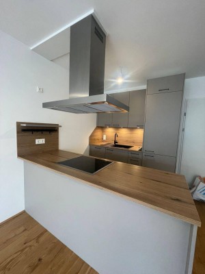PROVISIONSFREIE 2 Zimmer Wohnung mit Balkon und KÜCHE__T22