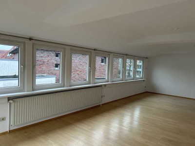 Gepflegte 3-Zimmer-Wohnung in zentraler Lage mit Balkon und Einbauküche in Sottrum