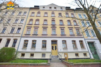 Dachgeschosswahnsinn!!! Tageslichtbad, offene Wohnküche mit EBK und Balkon!