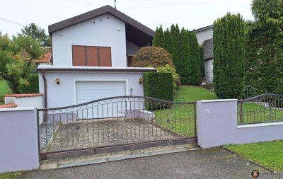 Großes Haus in Schandorf - Zweifamilienhaus möglich