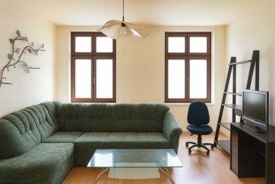 Renovierung: Bezugsfreie, helle 3 Zimmer ETW mit Altbau-Charme & guten Schnitt