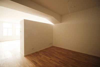 ***Mega LOFT 1. Hand I Bezugsfrei I Loft Wohnung I 2 Zimmer I EBK I Parkett I HWR & Traumbad***