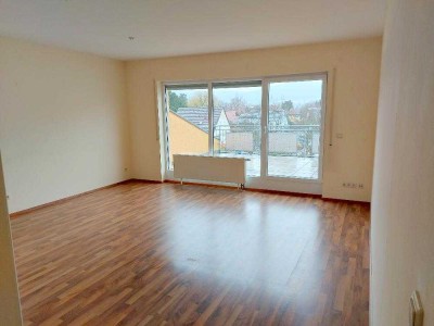 Barrierefrei! 2-Zimmer Penthouse-Wohnung mit 2 Balkonen in zentraler Lage