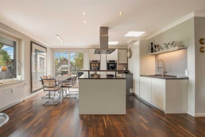 Rissen von oben – Ihr Haus auf dem Haus mit Dachterrasse