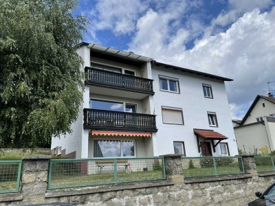 Großzügiges 2-Familien Haus mit Einliegerwohnung in sehr guter Wohnlage in Cham-West