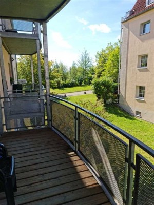 +++ 2-Zimmer-Wohnung mit Balkon und EBK in unmittelbarer Nähe des Heinrich-Braun-Krankenhauses +++