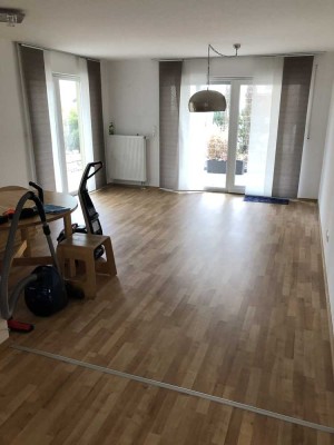 4-Zimmer-Mietwohnung mit 2 Terrassen und Garten