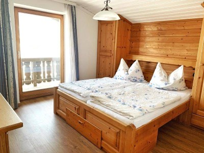 Saalfelden Wohngemeinschaft WG Zimmer keine übliche WG an FIRMEN zu vermieten
