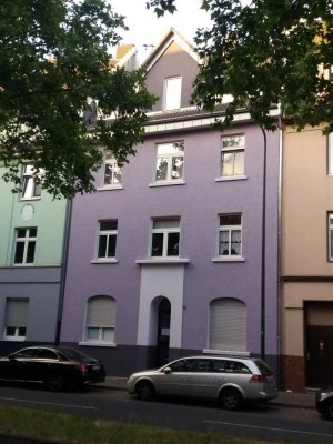 1. OG: gemütliche 1,5 Zimmerwohnung mit Wohnküche & Balkon