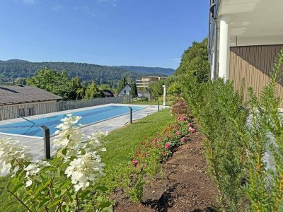 Faszinierende Seeblickwohnung mit Infinity-Pool am Wörthersee