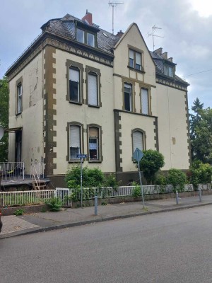Kulturdenkmal - Freistehendes Mehrfamilienhaus in Wiesbaden - Nord/ Ost